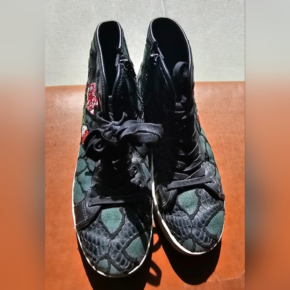 Steve Madden Allie Green Multi Embroidered High-Top Sneakers Size 8 women's - Picture 8 of 10